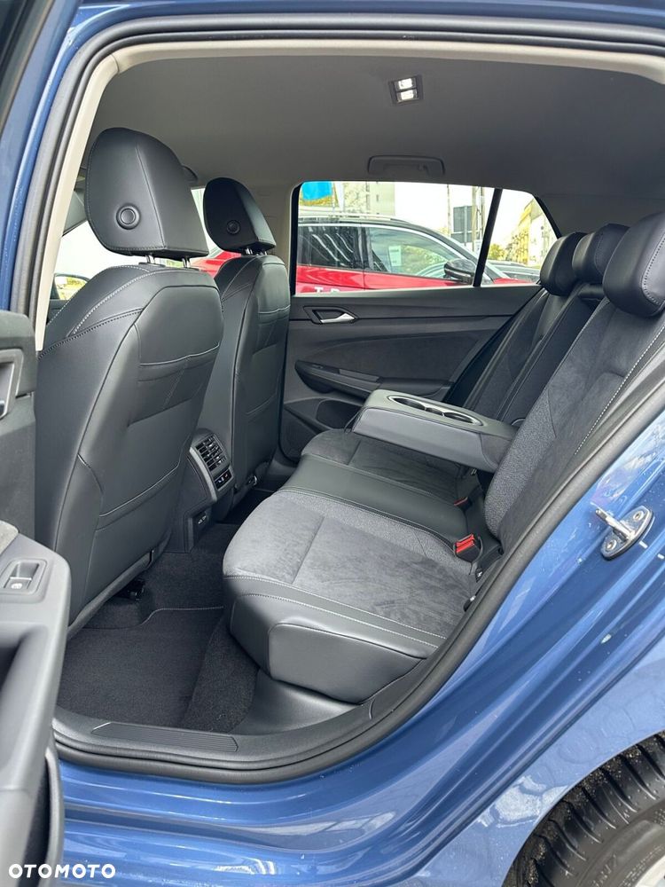 Volkswagen Golf - 14
