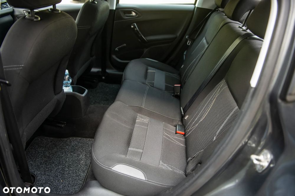 Peugeot 208 PureTech 68 Active - 18