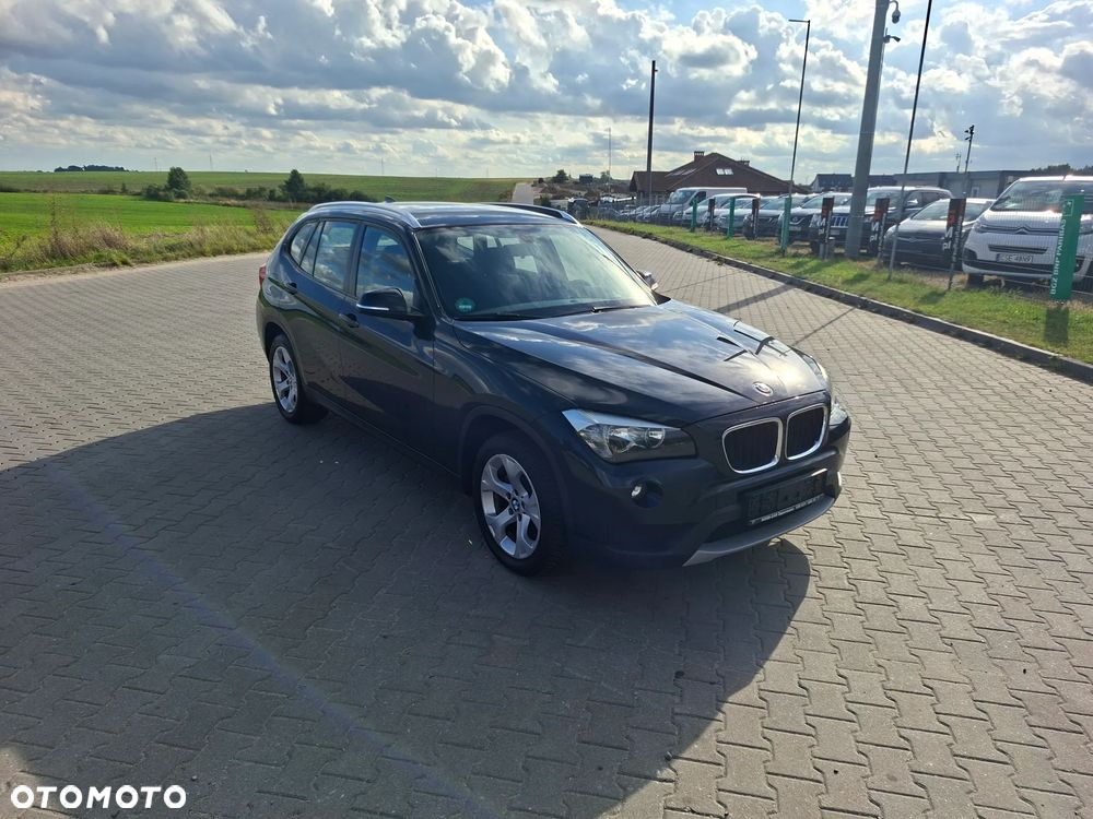 BMW X1 xDrive18d xLine - 3