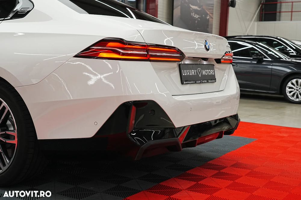 BMW Seria 5 520d AT MHEV - 17