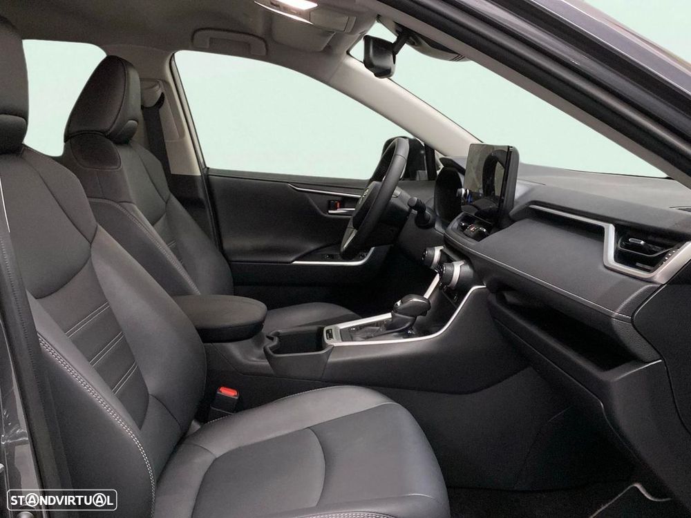 Toyota RAV4 - 17