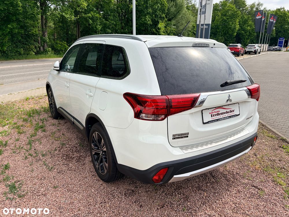 Mitsubishi Outlander 2.0 2WD Edition - 4