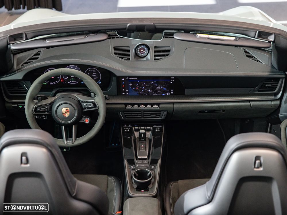 Porsche 911 (992) Carrera GTS - 47
