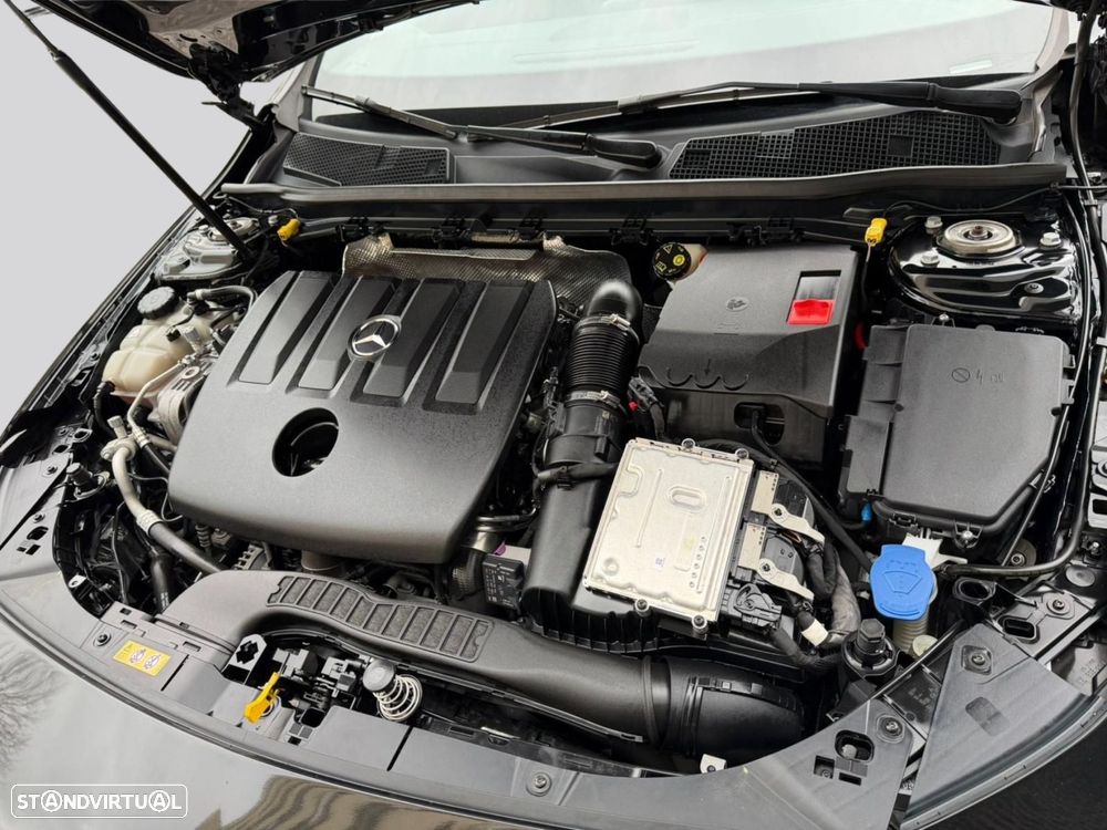 Mercedes-Benz CLA 180 - 43