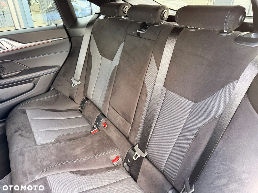 BMW Seria 4 430i xDrive M Sport - 32