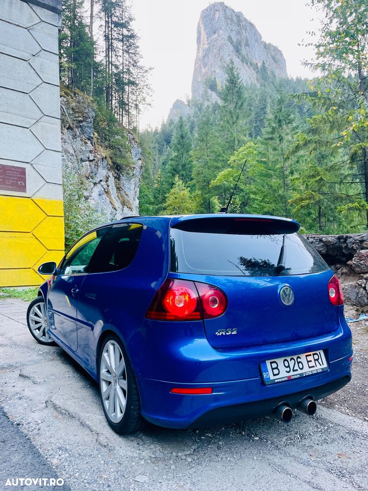 Volkswagen Golf 3.2 V6 4Motion - 5
