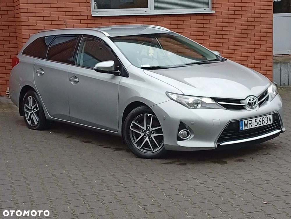 Toyota Auris - 8