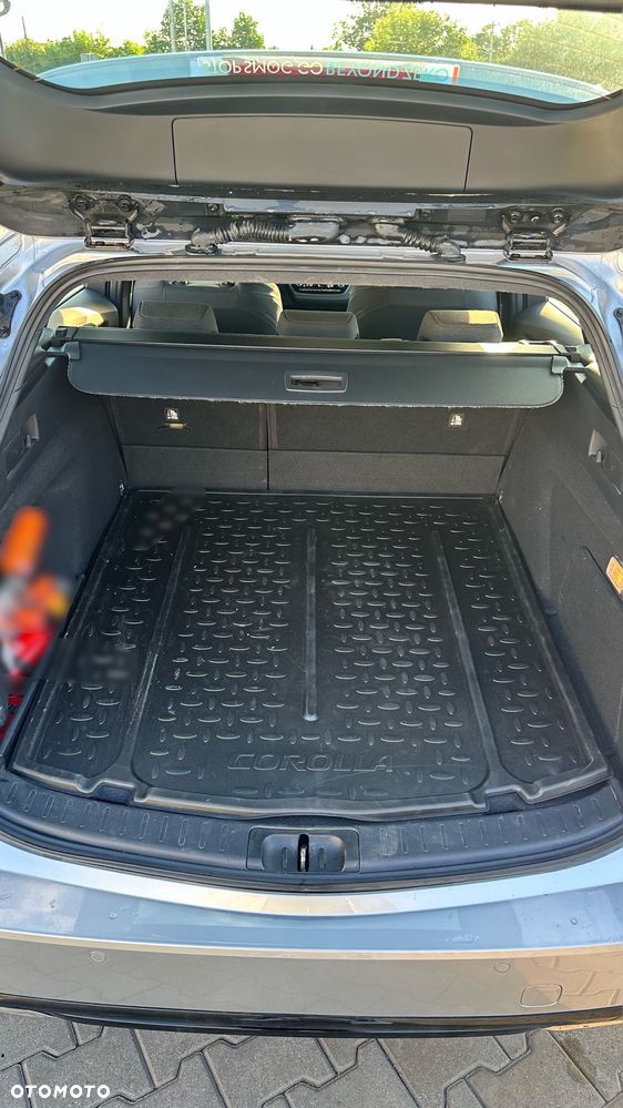 Toyota Corolla 2.0 Hybrid Comfort - 9