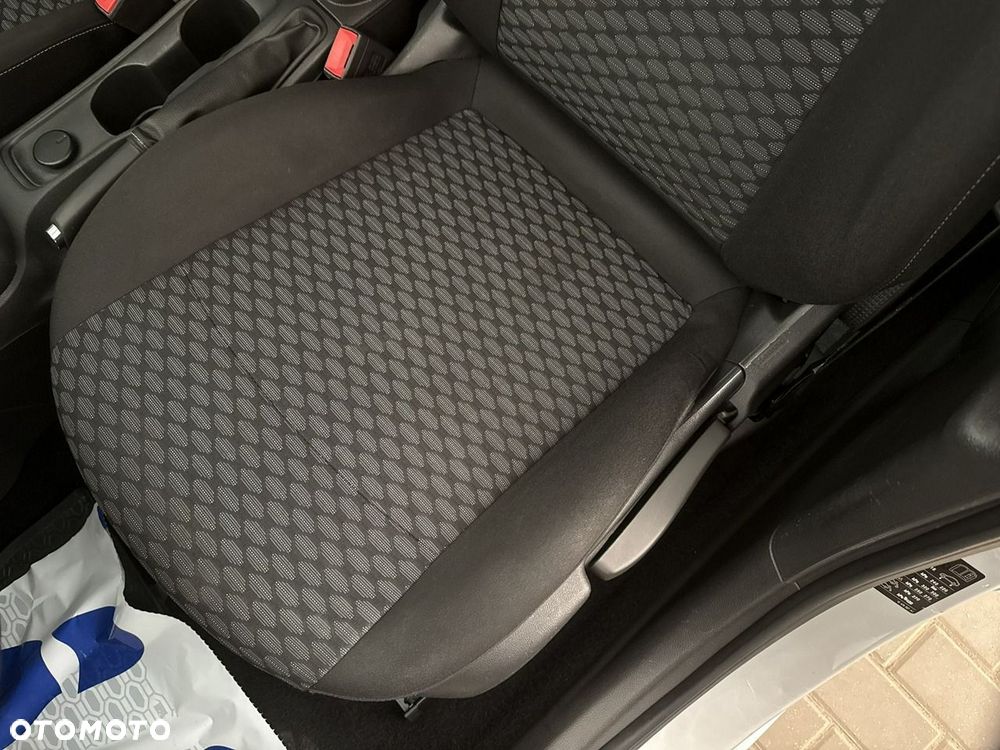 Opel Astra - 18
