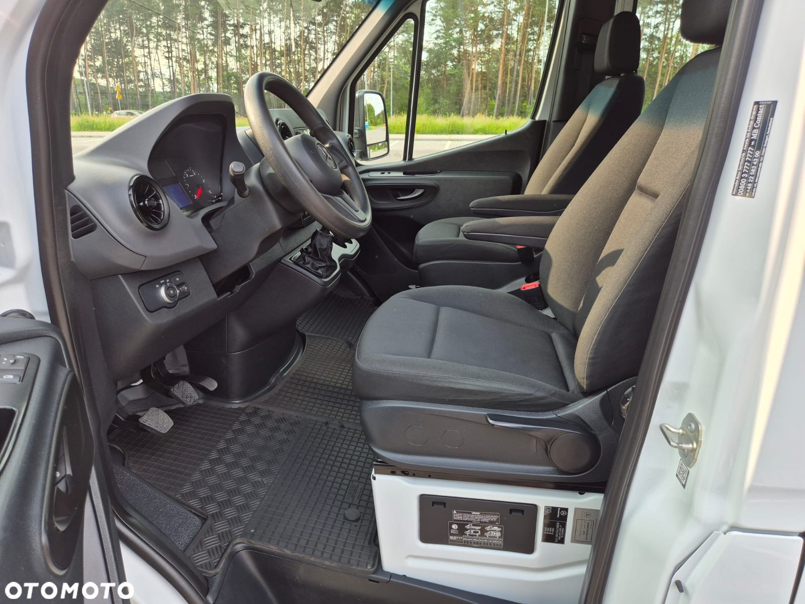 Mercedes-Benz Sprinter - 31