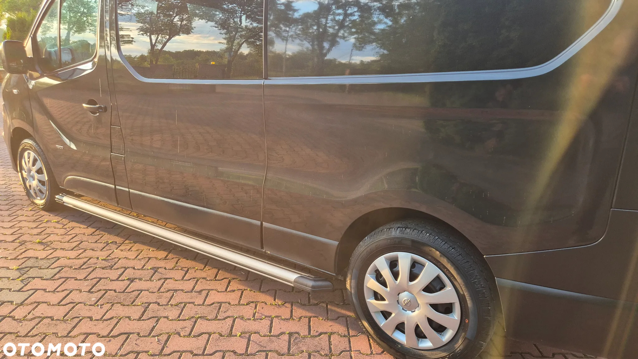 Opel Vivaro - 11