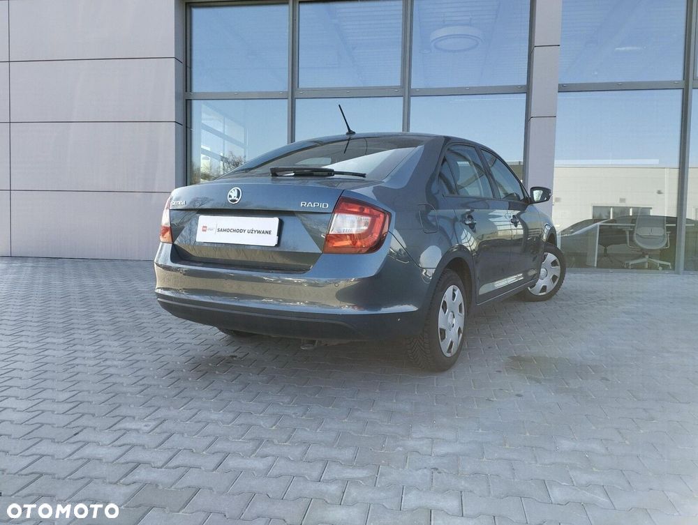 Skoda RAPID 1.0 TSI Ambition - 29