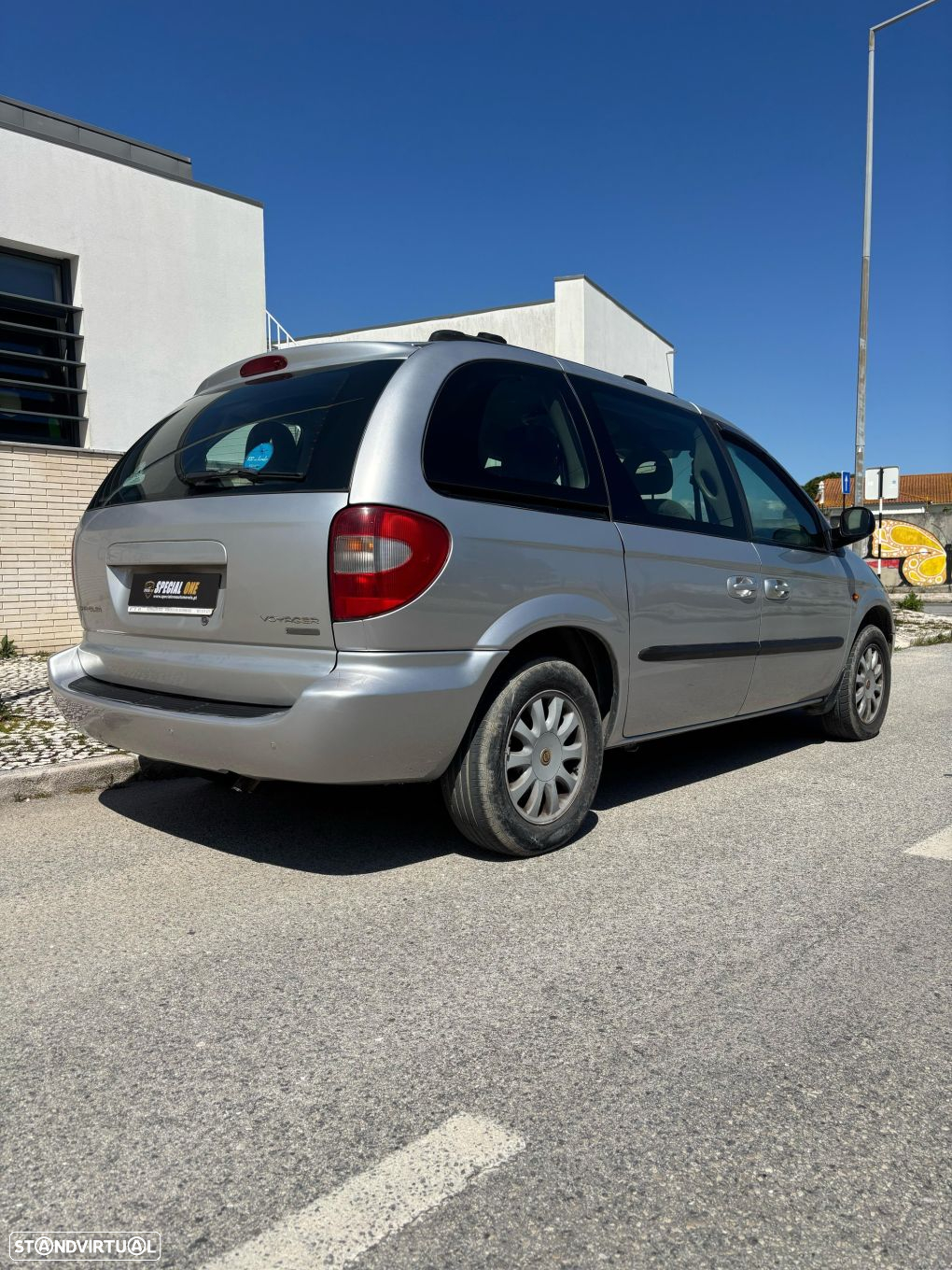 Chrysler Voyager 2.5 CRD SE - 4