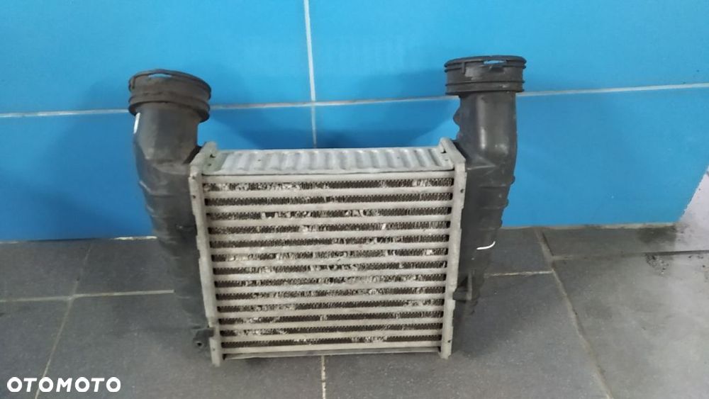 Intercooler Volkswagen Passat B5 1D0145805D - 1
