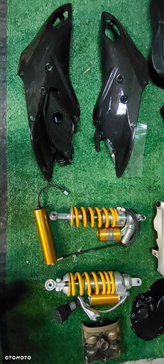 DUCATI MULTISTRADA 1200 Czasza Owiewka Dziub Wlot Carbon siedzenie - 8