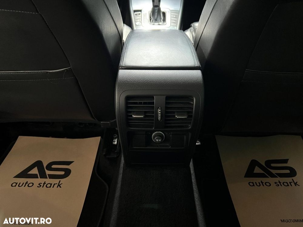 Volkswagen Passat CC 2.0 TDI BMT DSG - 35