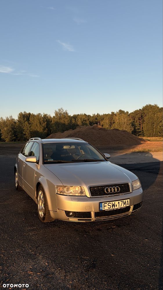 Audi A4 Avant - 1