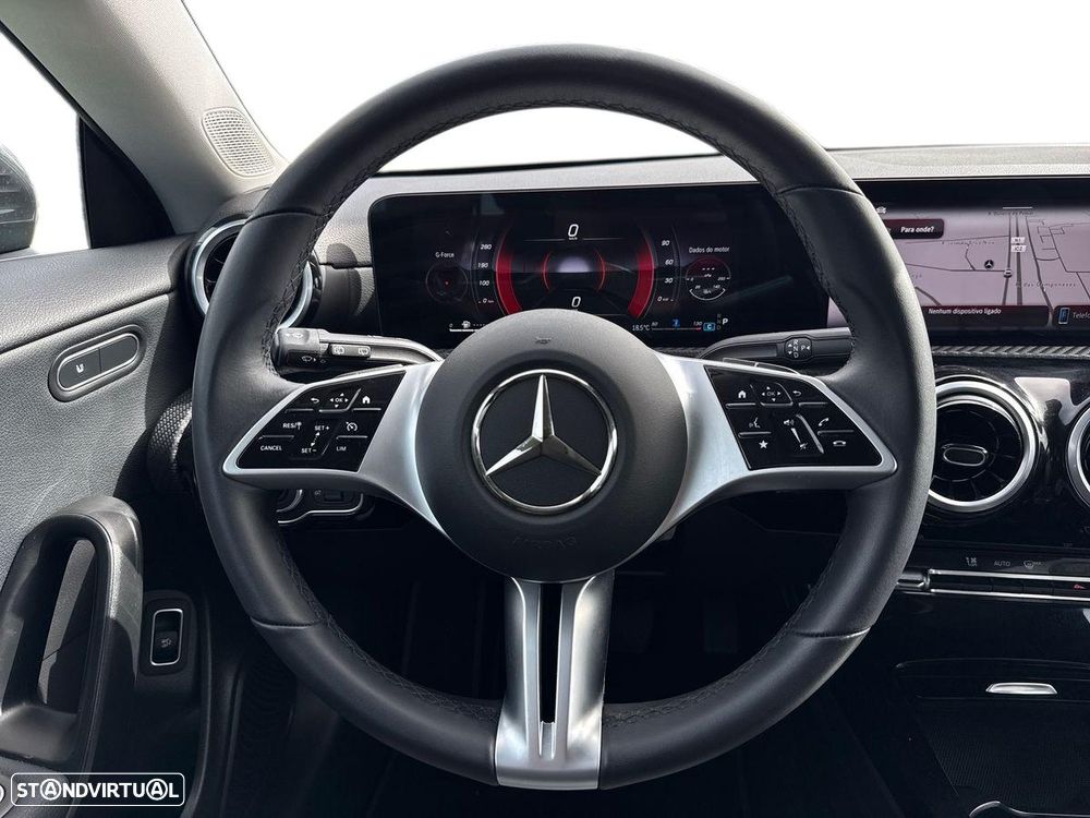 Mercedes-Benz CLA 180 d Shooting Brake Progressive Aut. - 14