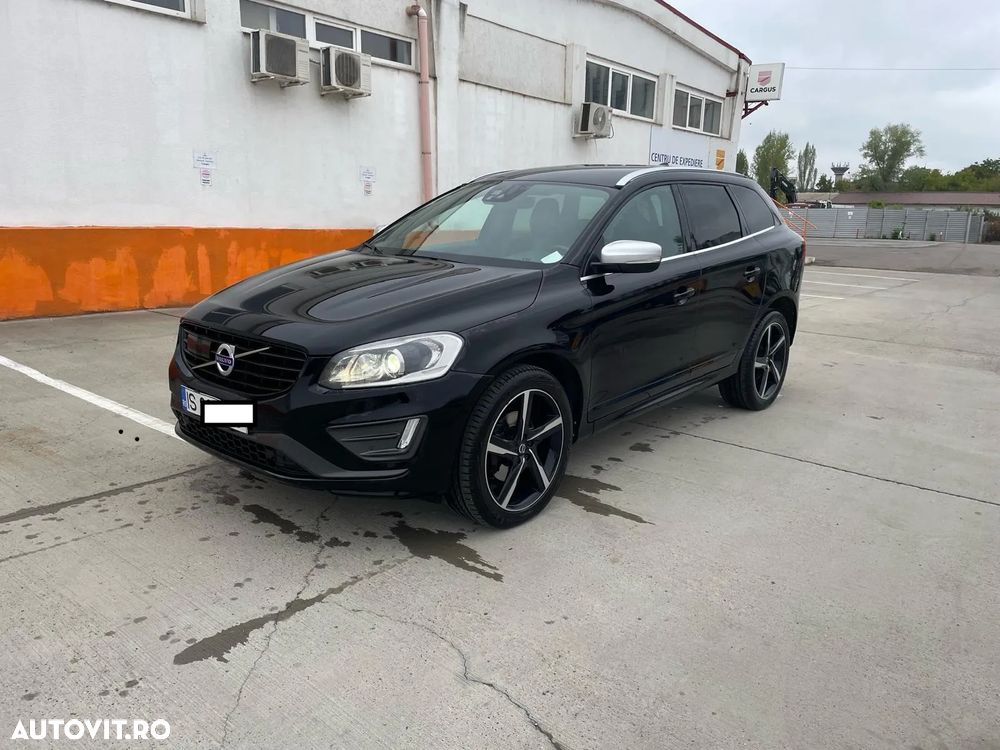 Volvo XC 60 D5AWD R-Design - 5