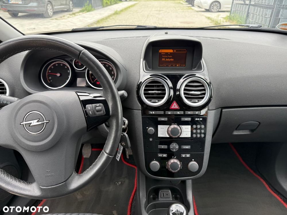 Opel Corsa 1.2 Color Edition - 26