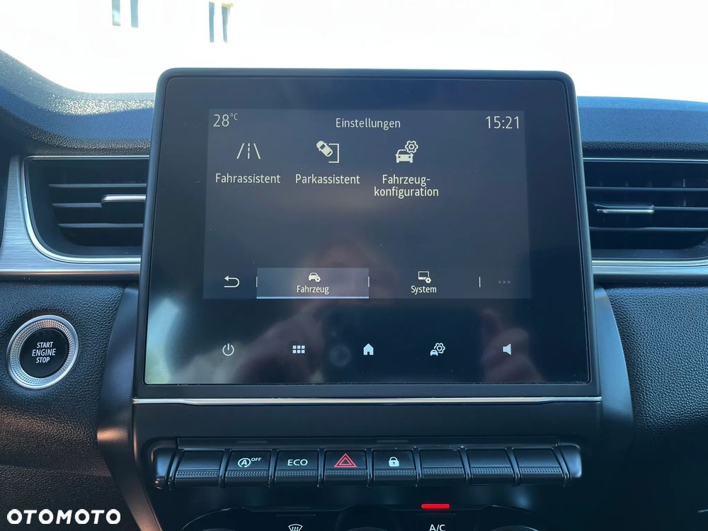 Renault Captur - 32