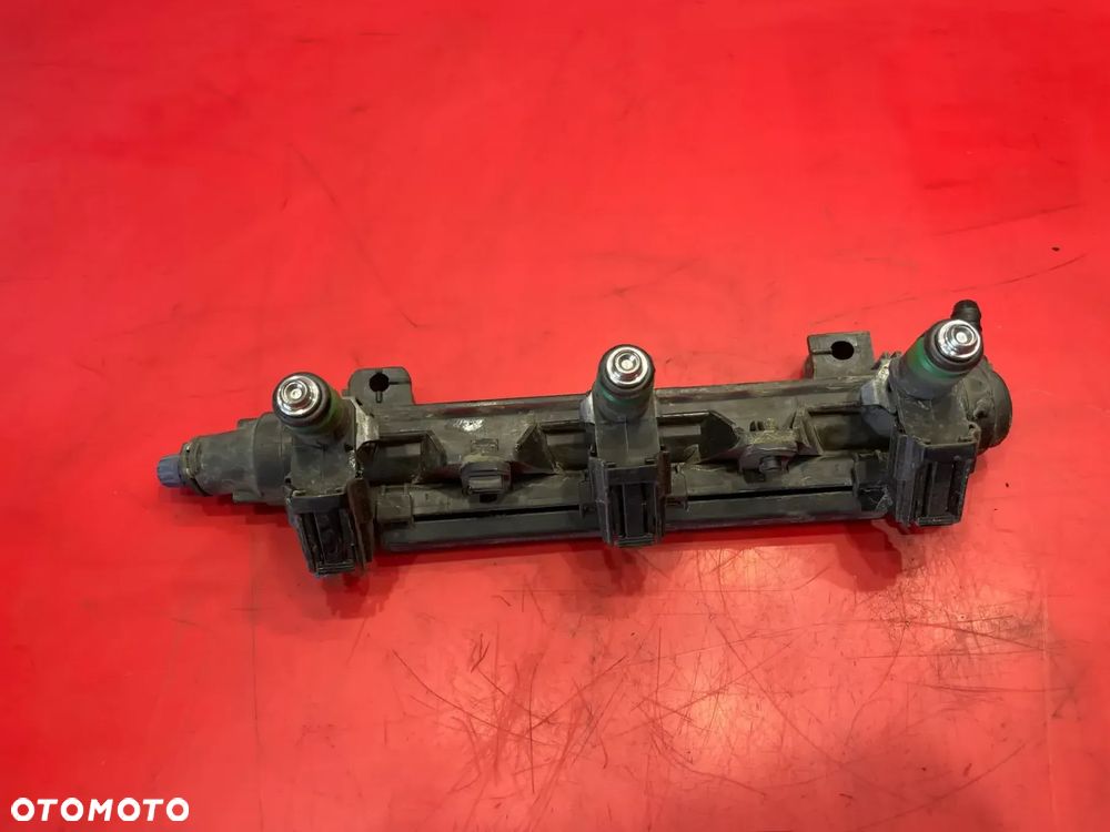 LISTWA WTRYSKOWA SEAT IBIZA 03E971824 - 1