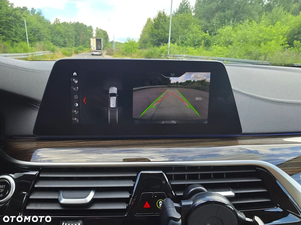 BMW Seria 5 520d Luxury Line - 33