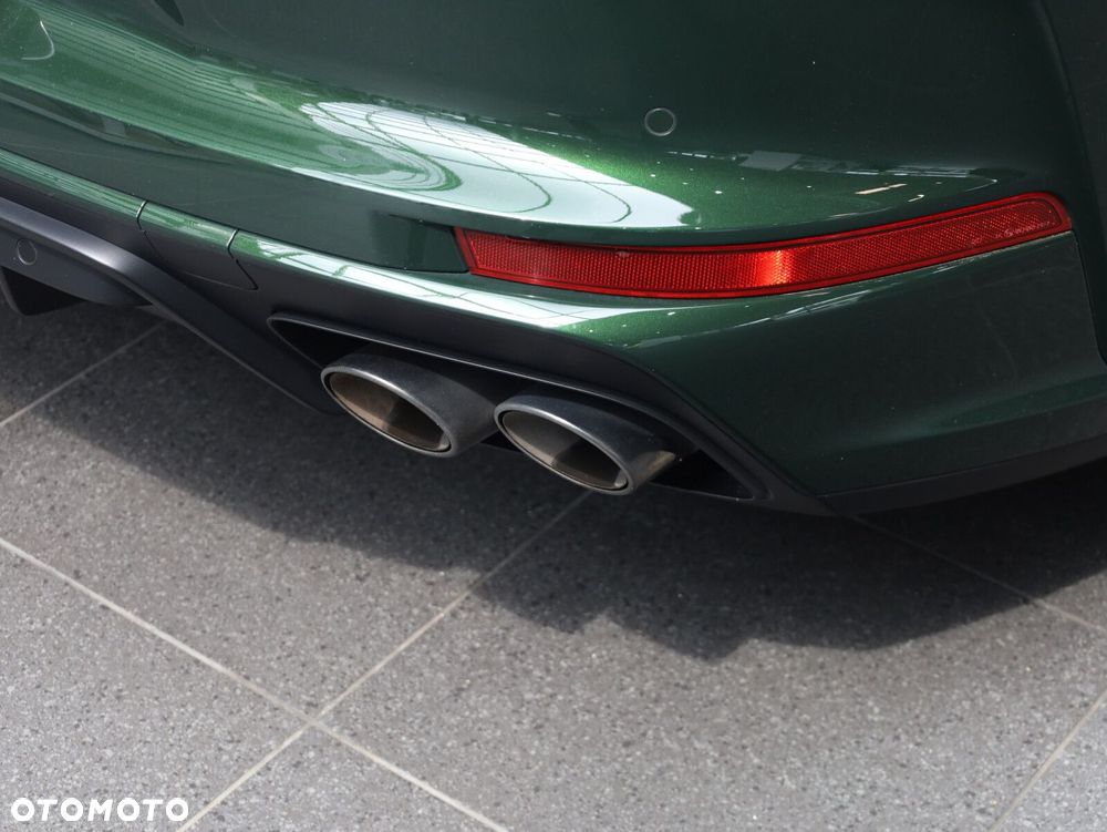 Porsche Panamera - 25