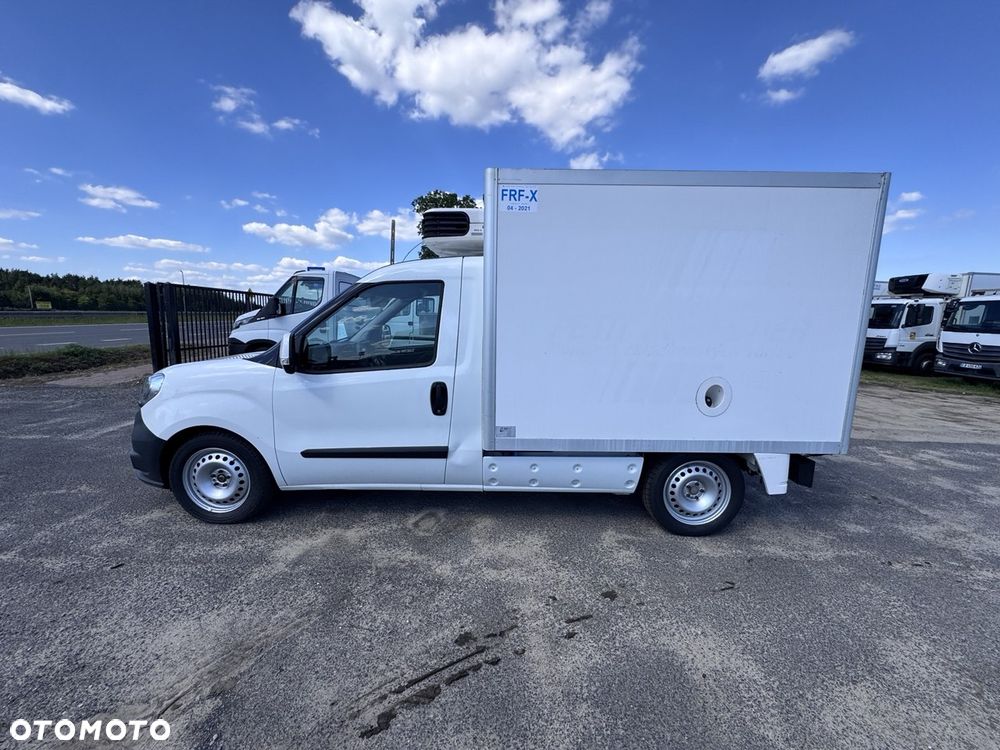 Fiat Doblo 1.6 / DMC 2480 / Chłodnia / Carrier Xarios 200 (355) - 5