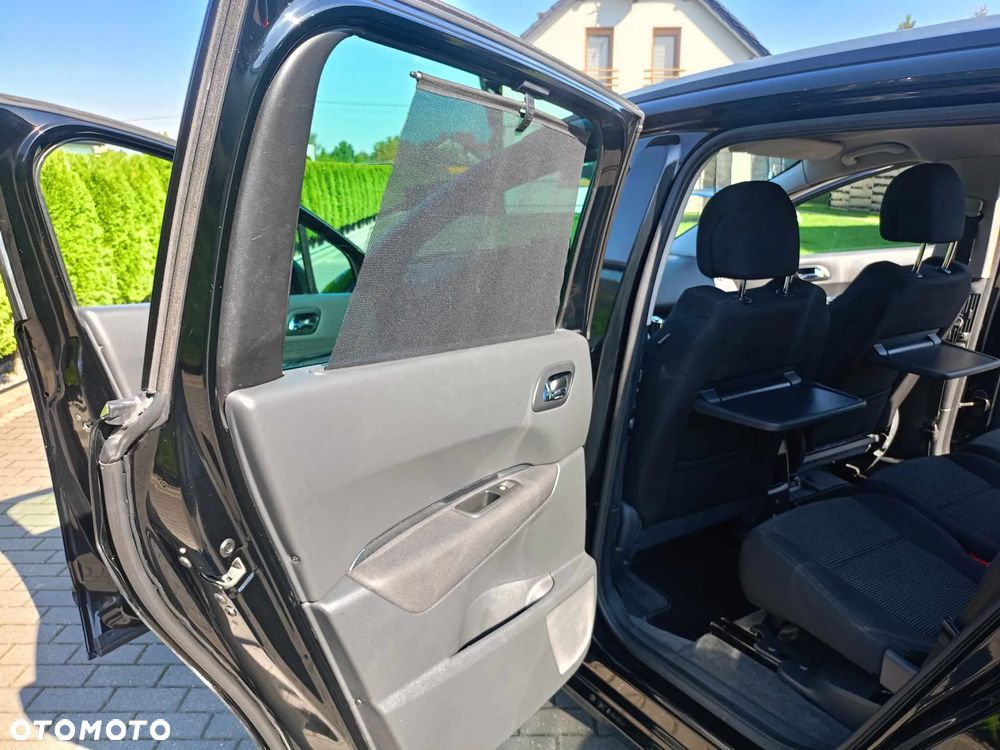 Peugeot 5008 e-HDI 115 ETG6 Stop&Start Active - 17