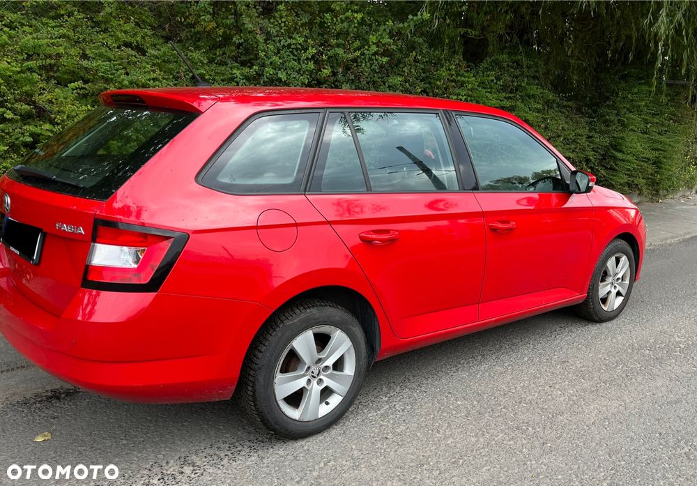 Skoda Fabia 1.0 Ambition - 4