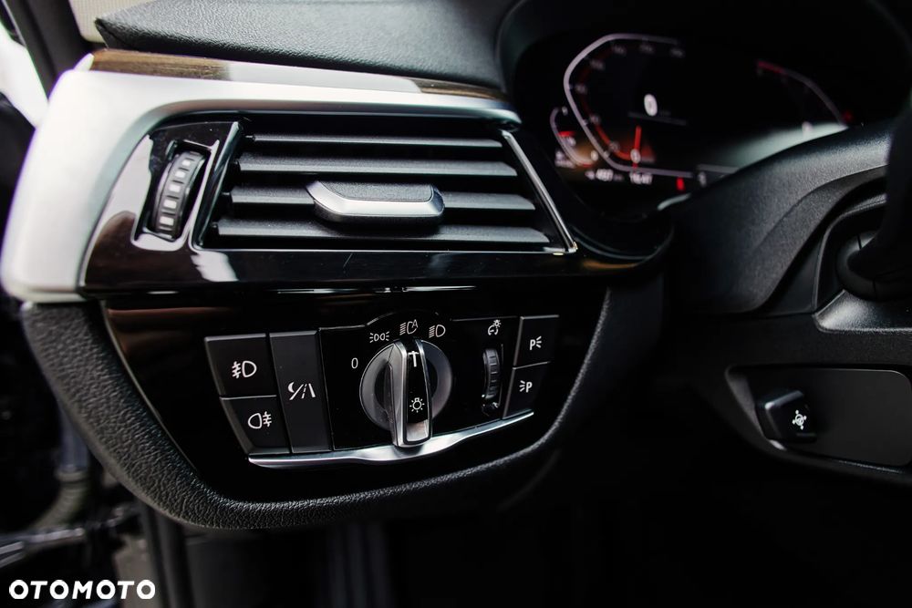BMW Seria 6 - 10