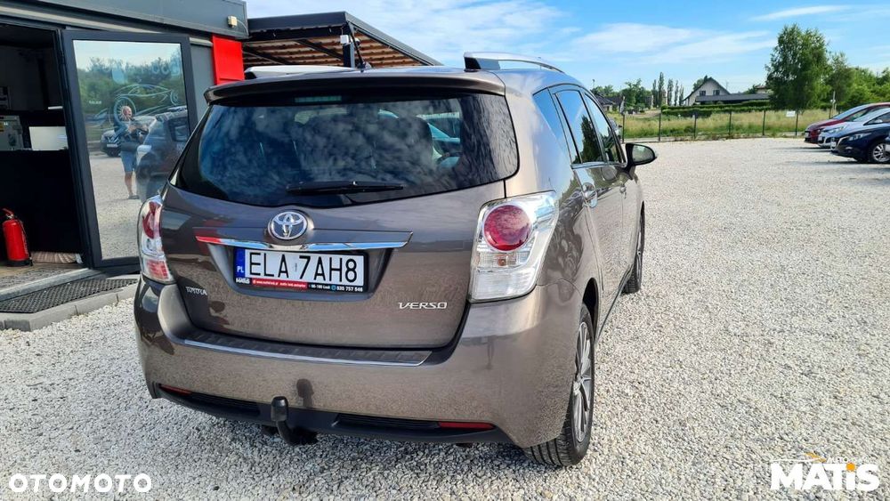 Toyota Verso - 30