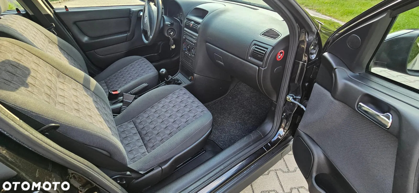 Opel Astra 1.6 Max - 21