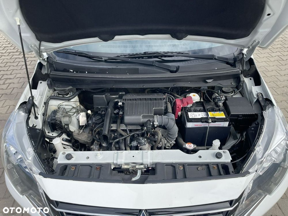 Mitsubishi Space Star 1.2 Inform - 12