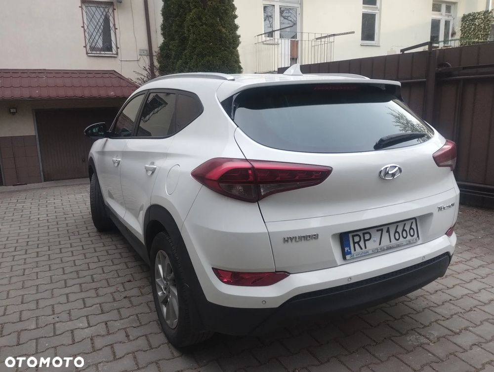 Hyundai Tucson 1.6 GDI BlueDrive Design 2WD - 5