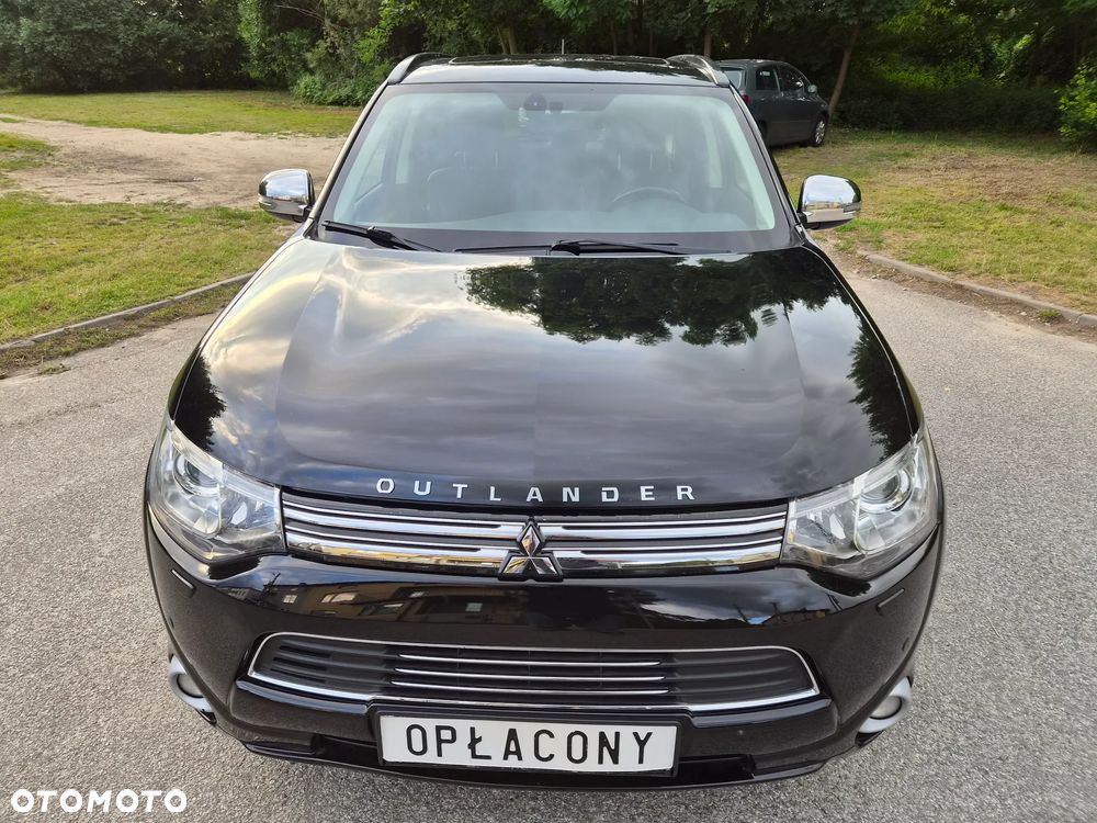 Mitsubishi Outlander 2.0 4WD Top - 5