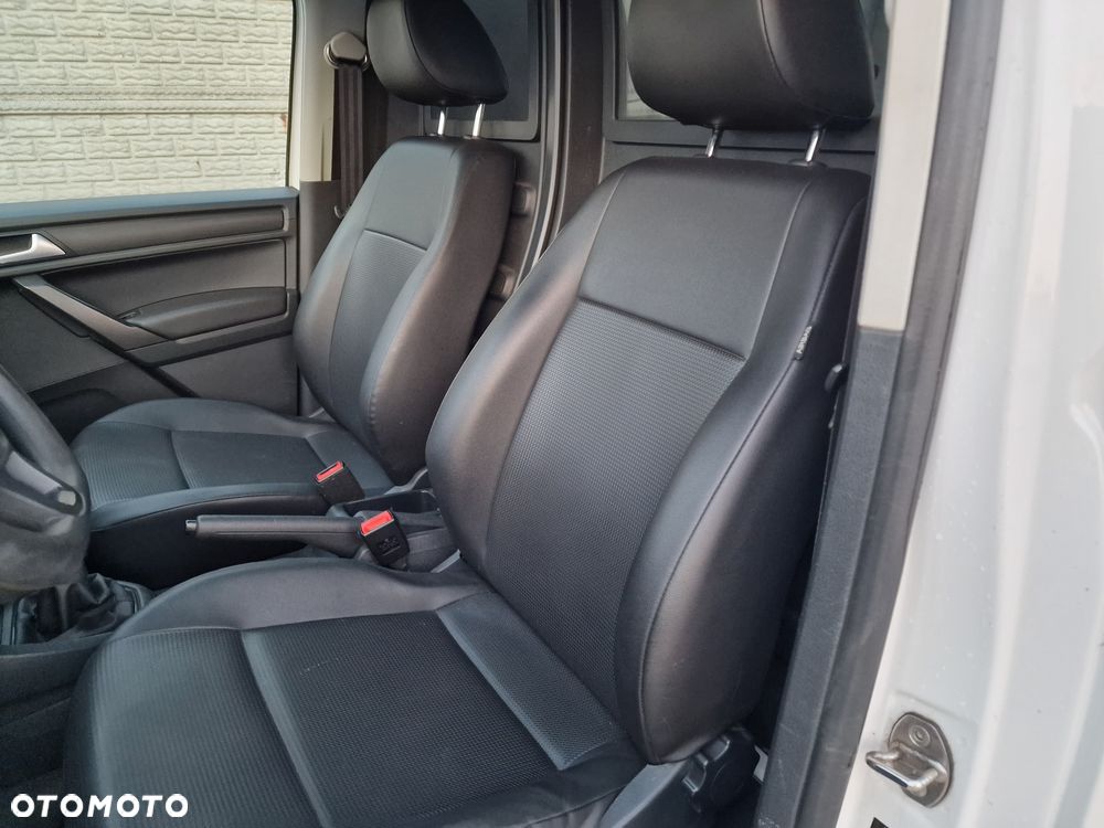 Volkswagen Caddy - 11