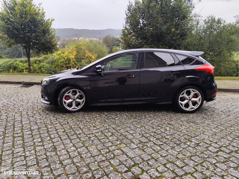 Ford Focus 2.0 TDCi ST-2 - 5