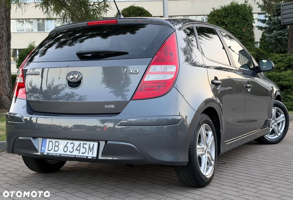 Hyundai i30 1.4 FIFA WM Edition - 32