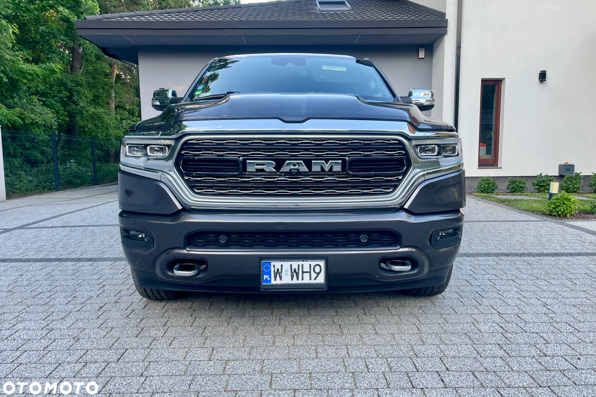 RAM 1500 5.7 Crew Cab Limited - 10