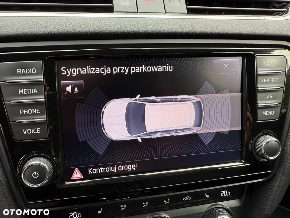 Skoda Octavia 2.0 TSI RS - 25
