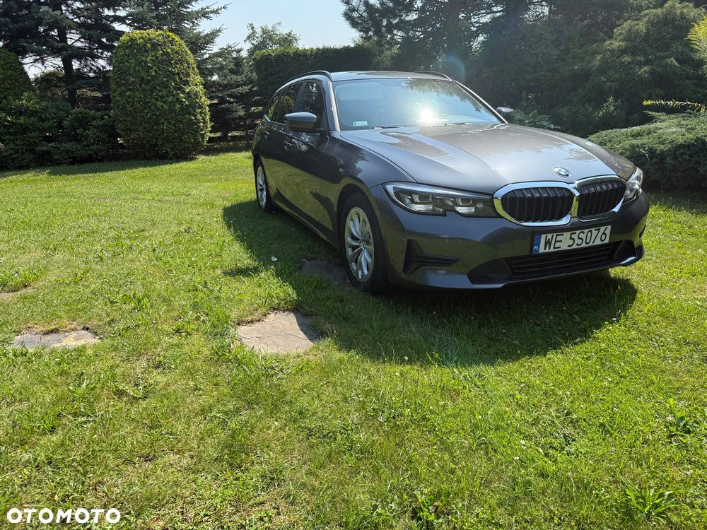BMW Seria 3 320d MHEV Luxury Line - 2