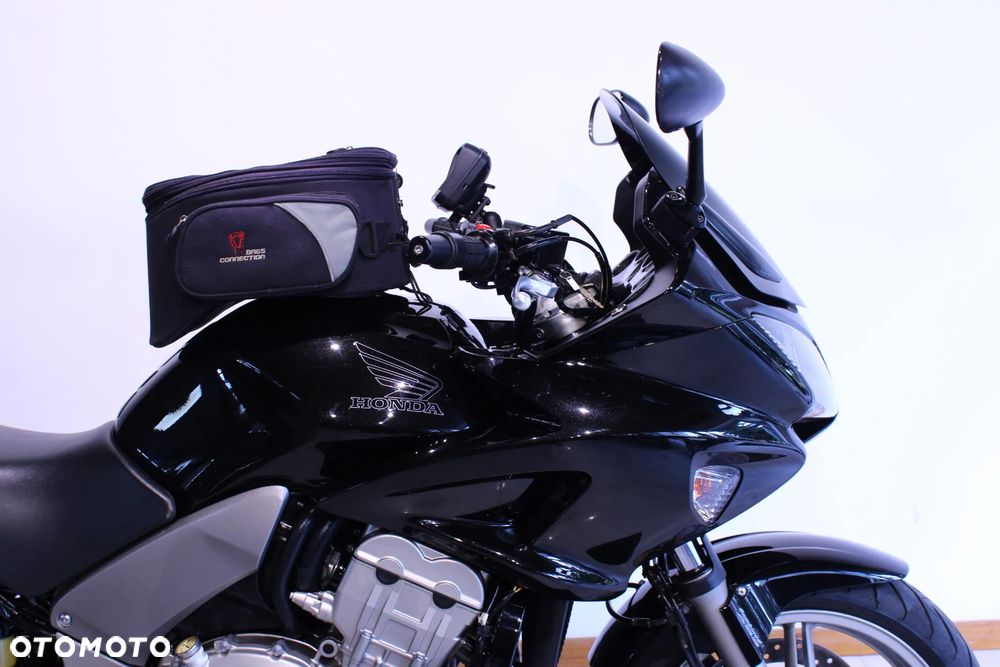 Honda CBF - 16