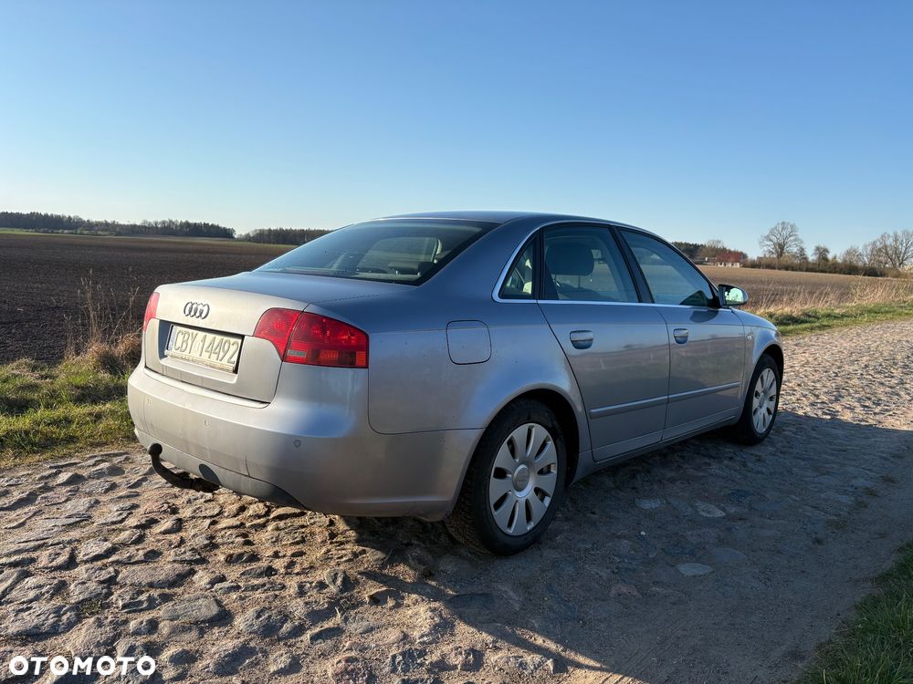 Audi A4 Limousine 2 - 6