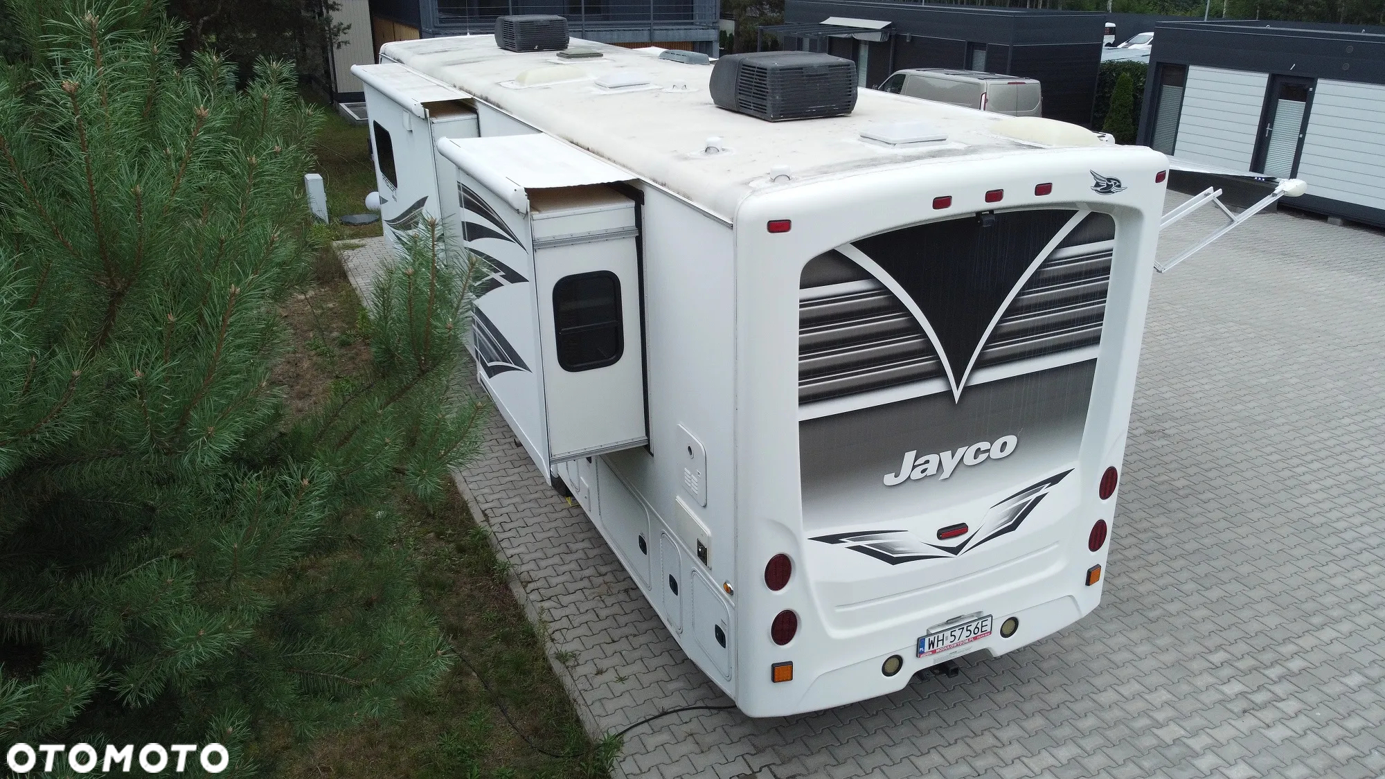 Inny Ford F53 - 4