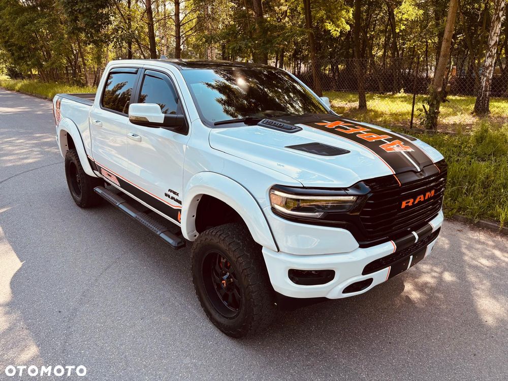 Dodge RAM - 28