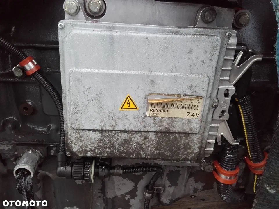 STEROWNIK KOMPUTER SILNIKa premium dci 180 220 270 - 1