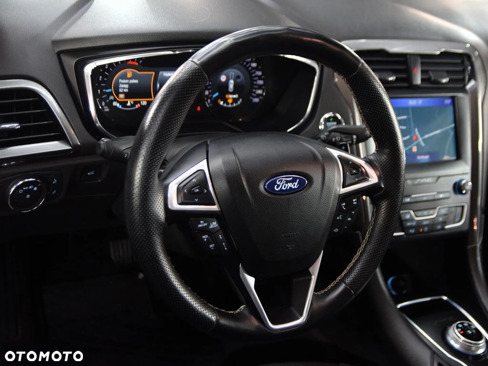 Ford Mondeo 2.0 TDCi Titanium PowerShift - 23