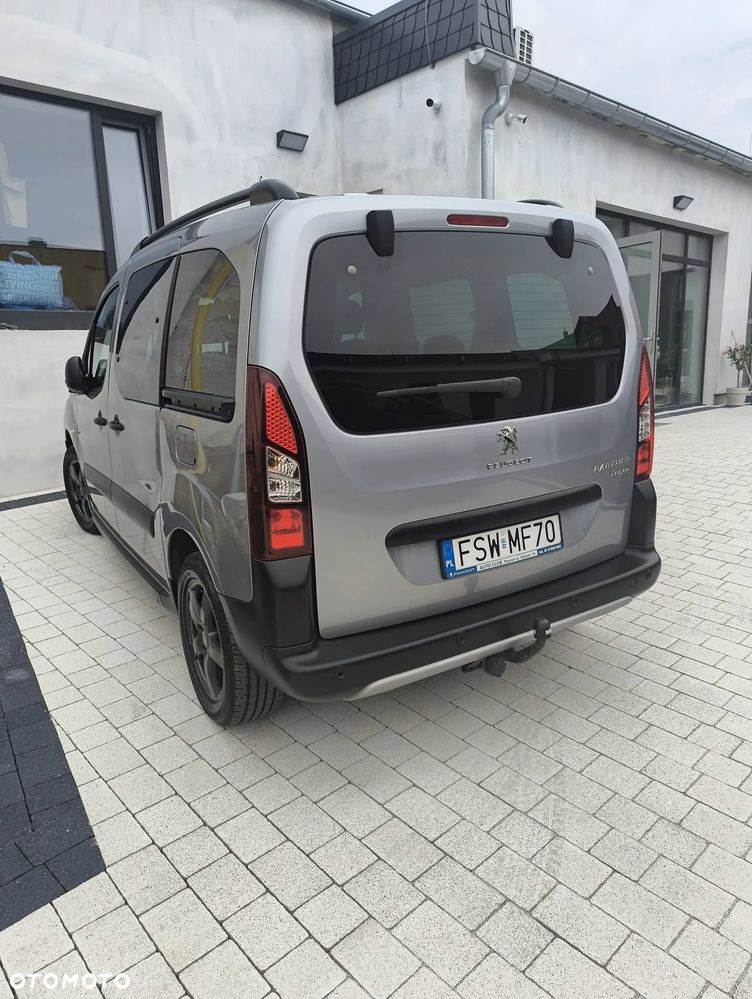 Peugeot Partner 1.6 BlueHDi Outdoor S&S - 2